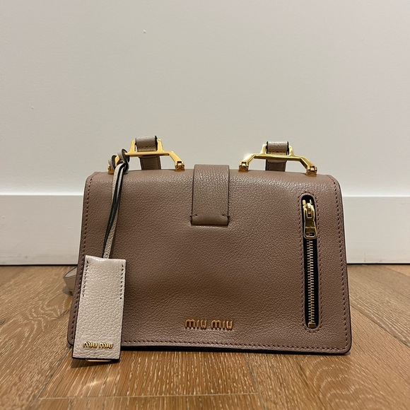 Miu Miu Crossbody bag 2015 leather two tone neutrals excellent used condition - Picture 7 of 16